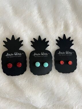 Set of 3 small druzy stone earrings, brand new